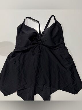 Swimsuits For All Black Handkerchief Hem Tankini Top with Teal Trim